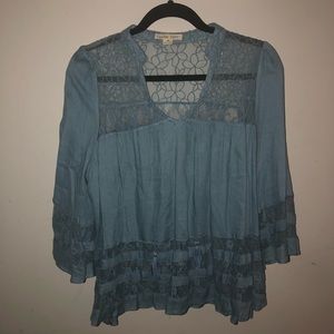 Floral 3/4 length sleeve blouse